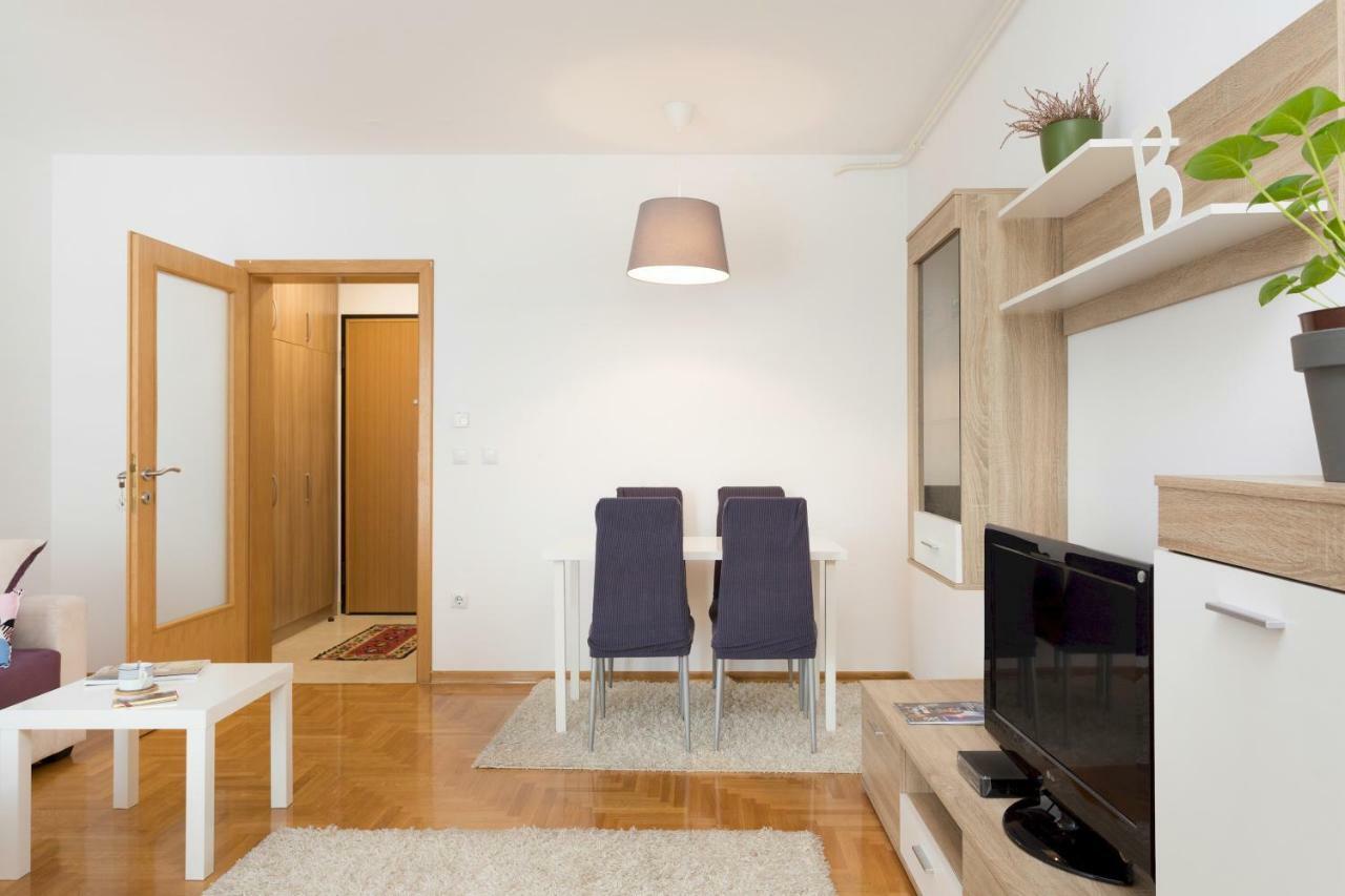 Cute And Sunny Studio In Zagreb With Balcony & Free Parking Exterior foto