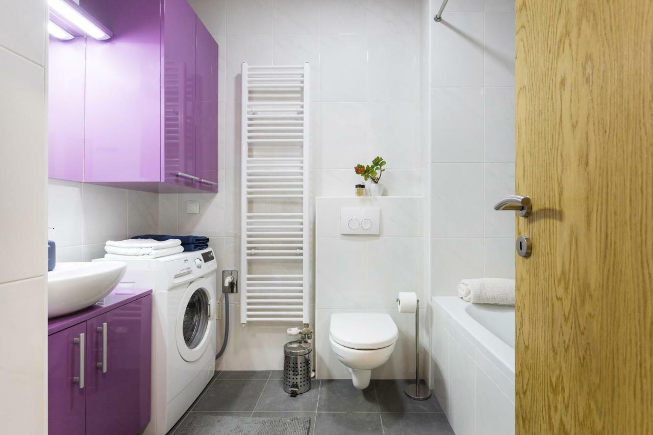Cute And Sunny Studio In Zagreb With Balcony & Free Parking Exterior foto